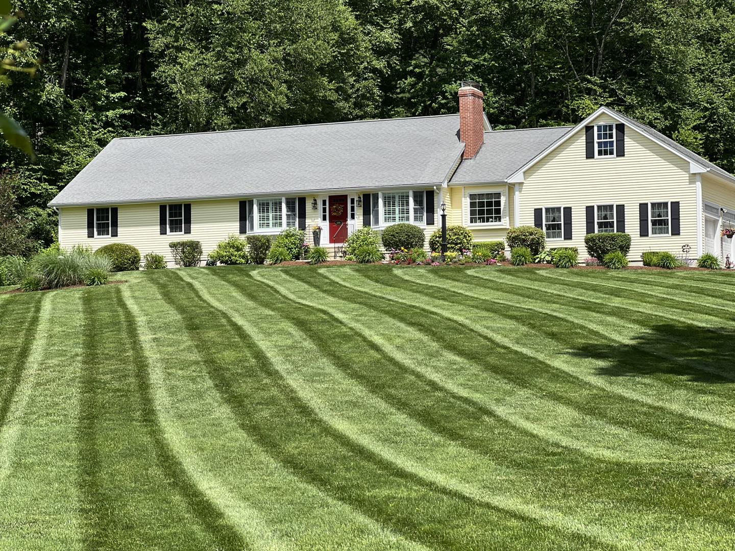 Catacchio Property Maintenance Oxford MA Central MA Worcester MA Sutton MA Lawnmowing and Landscaping Services.